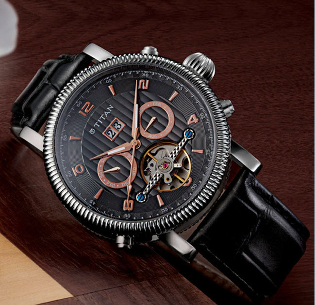 Có nên mua đồng hồ Titan 9274SL01?