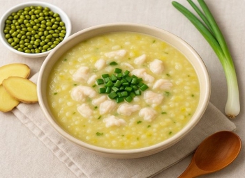 Hướng dẫn nấu cháo cá lăng đậu xanh cho bé thơm ngon và bổ dưỡng - Nấu ăn ngon